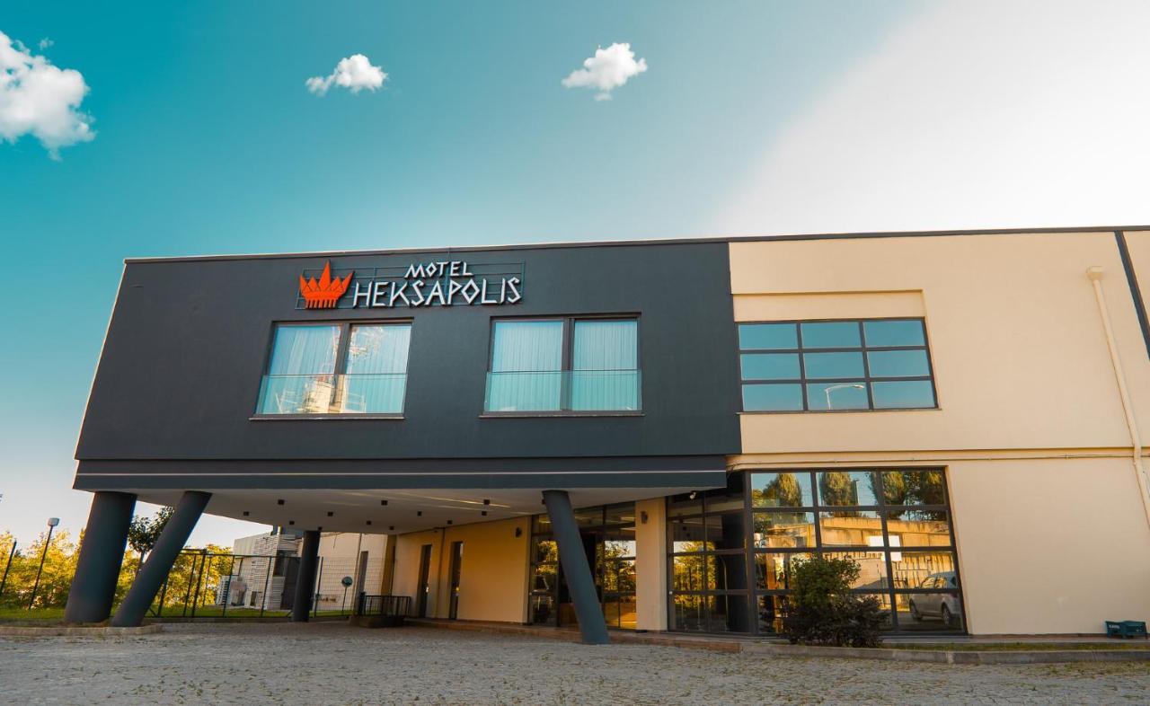 Motel Heksapolis Tavsancil Dış mekan fotoğraf