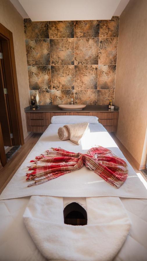 Motel Heksapolis Tavsancil Dış mekan fotoğraf